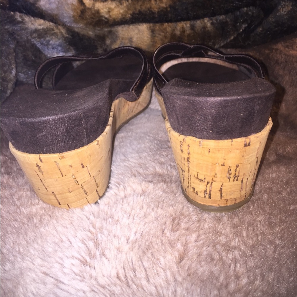 Wedges - Picture 2 of 3